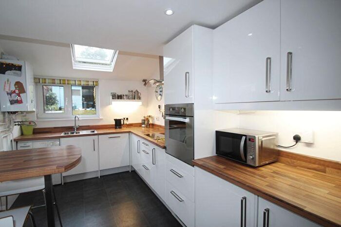 2 Bedroom Terraced House To Rent In Pelham Road, Cowes, PO31