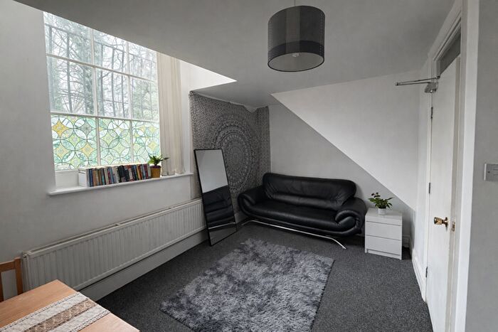 1 Bedroom House To Rent In Ullet Road, Liverpool, L8