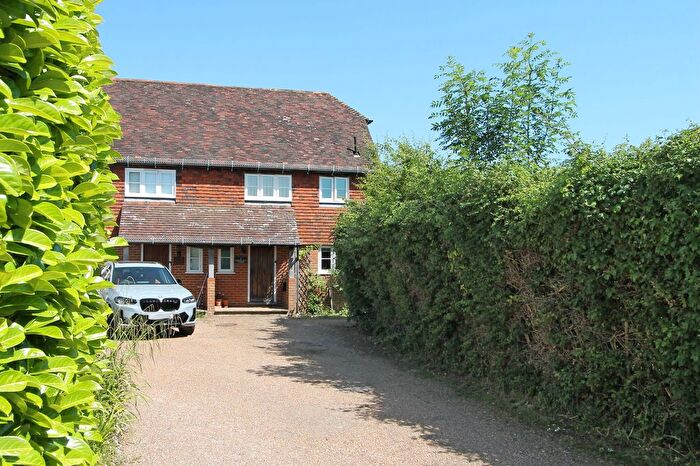 3 Bedroom Semi-Detached House For Sale In Sparrows Green, Wadhurst, TN5