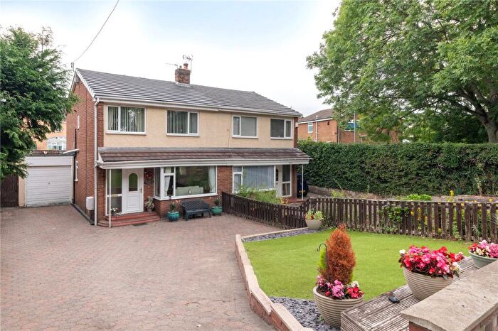3 Bedroom Semi-Detached House For Sale In Lockhaugh Road, Rowlands Gill, Tyne And Wear, NE39