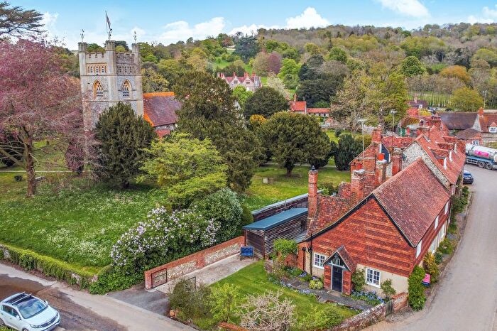 3 Bedroom End Of Terrace House For Sale In Hambleden, Hambleden, RG9