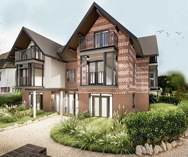 2 Bedroom Apartment For Sale In Chalkwell Avenue, Westcliff-on-Sea, SS0