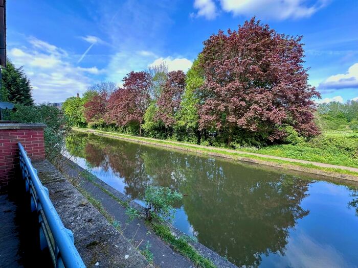 2 Bedroom Flat To Rent In Hartington Street, Loughborough, LE11