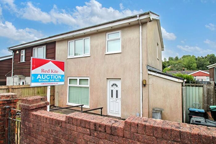 3 Bedroom Semi-Detached House For Sale In Waun Fawr, Rassau, Ebbw Vale, NP23
