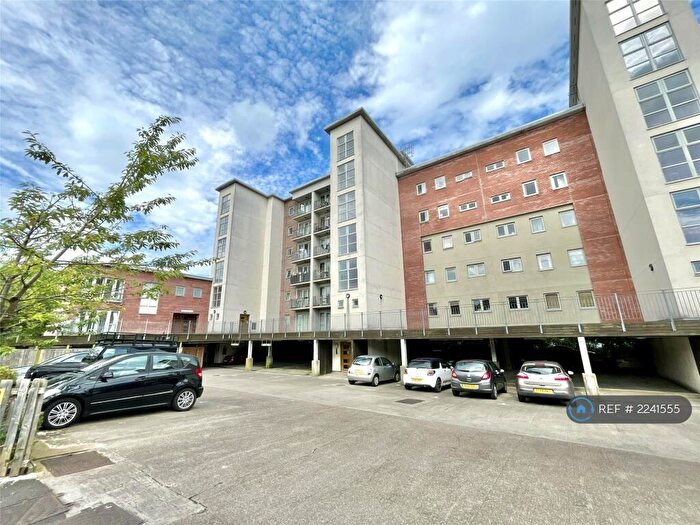 2 Bedroom Flat To Rent In North West Side, Gateshead, NE8