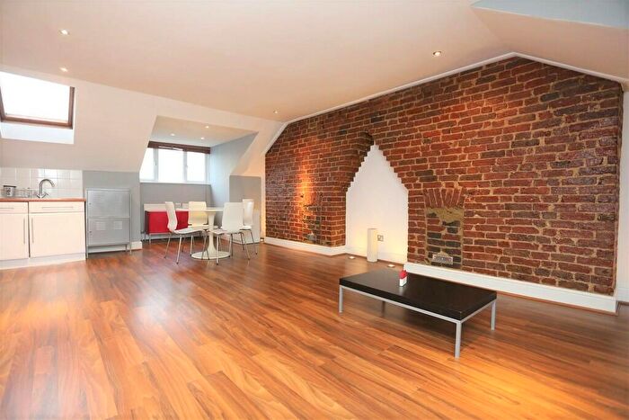 2 Bedroom Flat For Sale In Portland Road, Hove, BN3