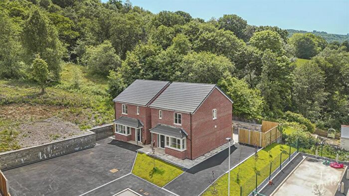 3 Bedroom Detached House For Sale In Clos Yr Ysgol, Clyne, Neath, SA11