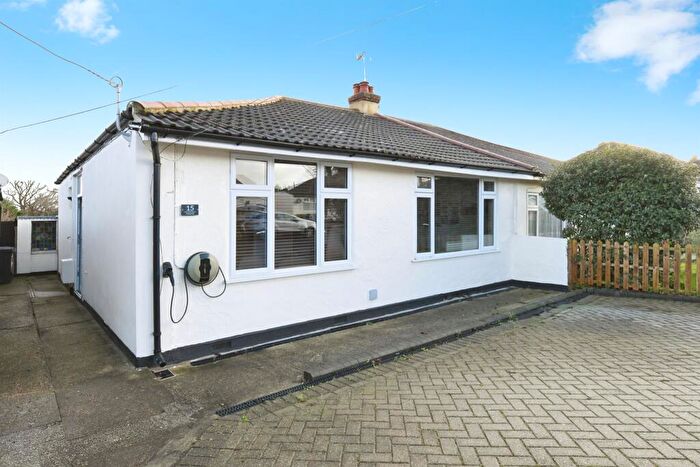 2 Bedroom Semi-Detached Bungalow For Sale In Helena Road, Rayleigh, SS6