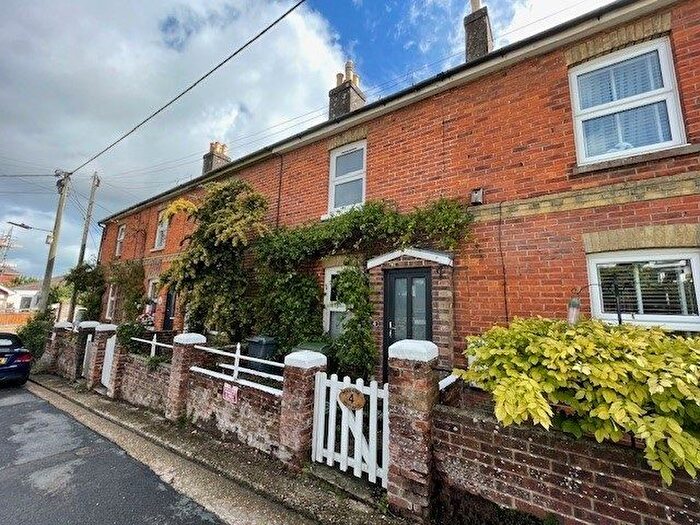 3 Bedroom Cottage To Rent In ., Newport, PO30