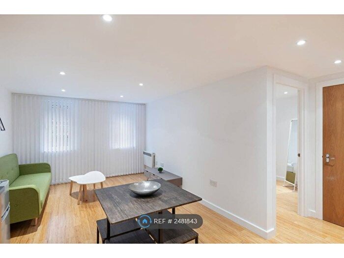 1 Bedroom Flat To Rent In Siddons Lane, London, NW1