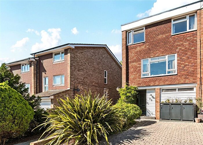 3 Bedroom End Terrace House For Sale In The Heights, Foxgrove Road, Beckenham, BR3