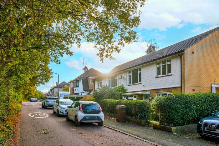 2 Bedroom Flat To Rent In Epping Glade, London E4