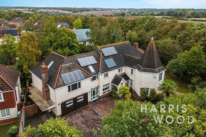 9 Bedroom Detached House For Sale In Broadoaks Crescent, Braintree, Essex, CM7