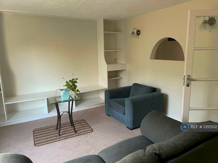 2 Bedroom Flat To Rent In Westwood Road, Southampton, SO17