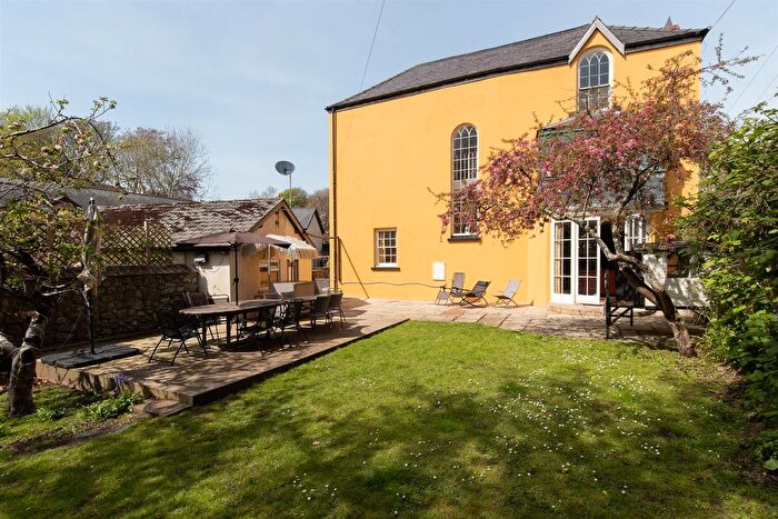 8 Bedroom Detached House For Sale In The Norton, Tenby, SA70