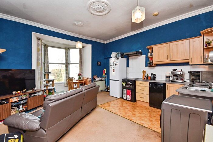 1 Bedroom Flat For Sale In Westmorland House, Lake Road, Windermere, LA23