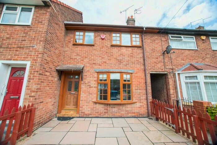3 Bedroom Terraced House To Rent In Hatfield Walk, Hull, East Riding Of Yorkshire, HU8