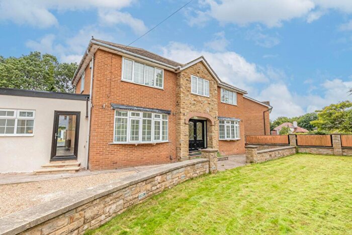 4 Bedroom Detached House To Rent In Rand House, Foxhill Crescent, Weetwood, Leeds, LS16