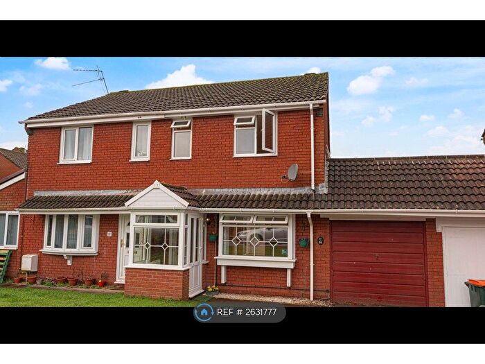 3 Bedroom Semi-Detached House To Rent In Cwm-Dylan Close, Newport, NP10