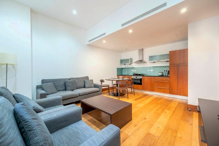 1 Bedroom Flat To Rent In Baker Street, Marylebone, London, NW1