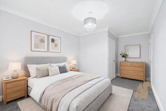 2 Bedroom Apartment For Sale In Alexandra Road, Colchester, CO3