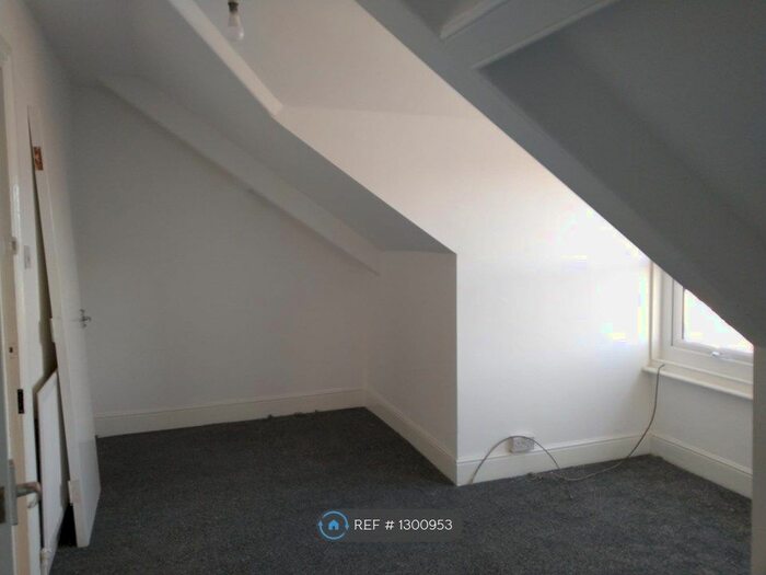 1 Bedroom Flat To Rent In Kayll Road, Sunderland SR4