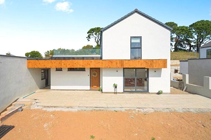 4 Bedroom Detached House For Sale In Wolseley Road, Plymouth, Devon, PL5