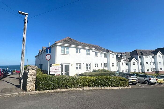 2 Bedroom Flat For Sale In De Moulham Road, Swanage, BH19