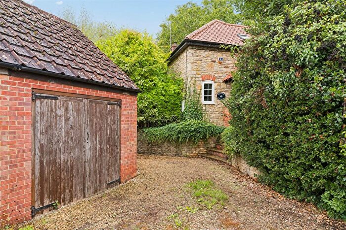 3 Bedroom Property For Sale In A The Square, Yardley Hastings, Northampton, NN7
