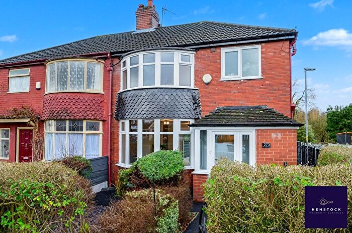 3 Bedroom Semi-Detached House For Sale In St Marys Road, New Moston, Manchester, M40