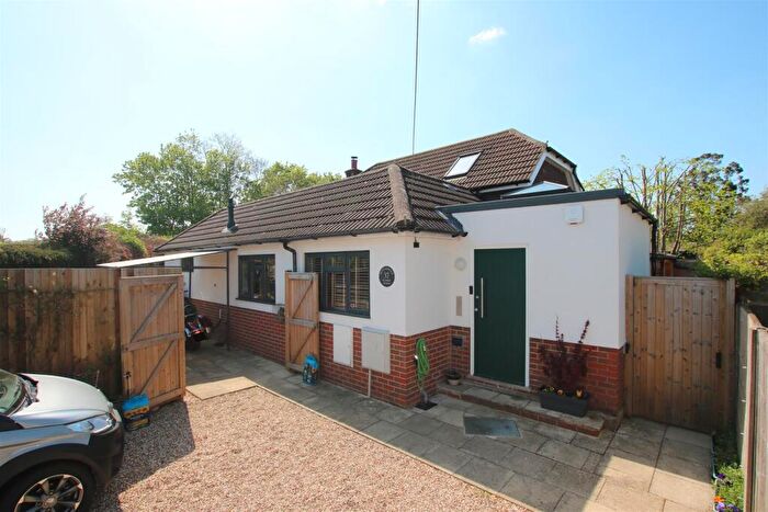 4 Bedroom Detached House For Sale In St Johns Avenue, Leatherhead, KT22