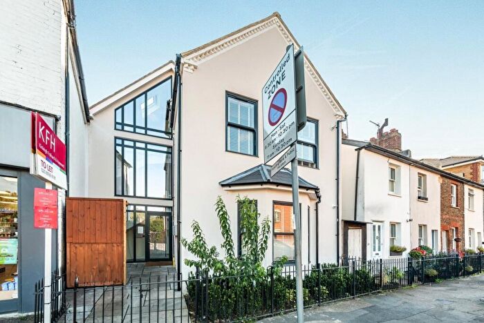 1 Bedroom Flat To Rent In Canbury Park Road, Kingston Upon Thames, KT2