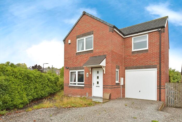 3 Bedroom Detached House For Sale In Darnbrook Drive, Sheffield, South Yorkshire, S5
