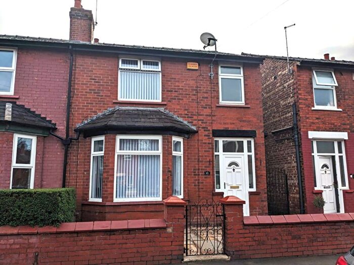 3 Bedroom Semi-Detached House To Rent In Criccieth Road, Stockport, SK3