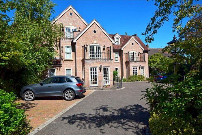 2 Bedroom Apartment To Rent In Glebe Road, Cambridge, CB1