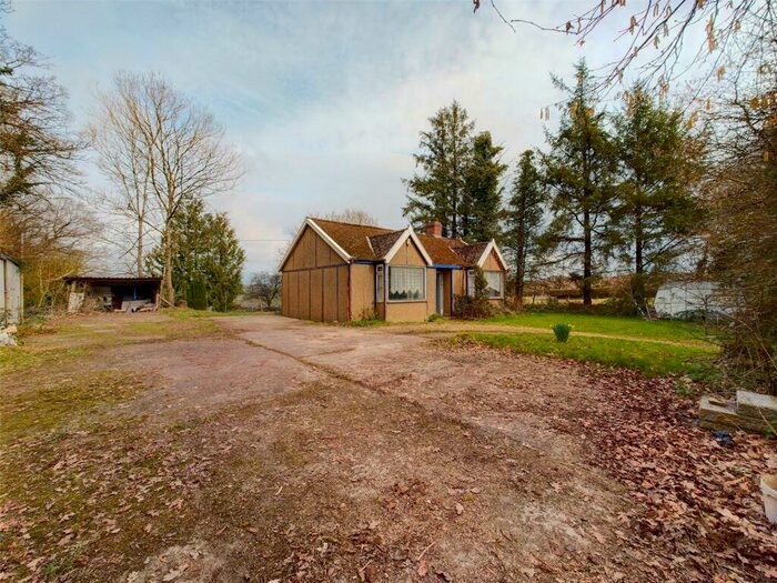 3 Bedroom Bungalow For Sale In Winkleigh, Devon, EX19