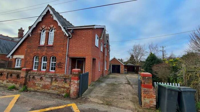 4 Bedroom Semi-Detached House For Sale In The School House, Mendham, IP20
