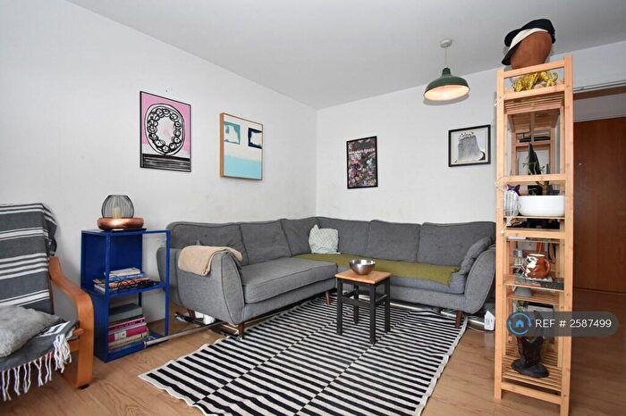2 Bedroom Flat To Rent In The Lock Building, London, E15