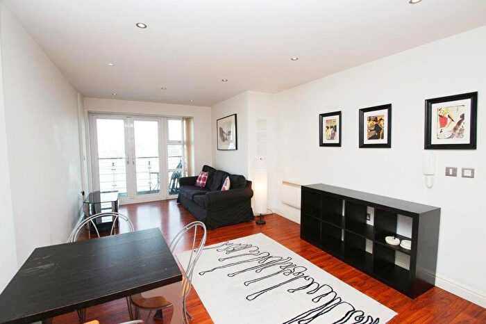 2 Bedroom Property To Rent In The Bar, Newcastle Upon Tyne, NE1