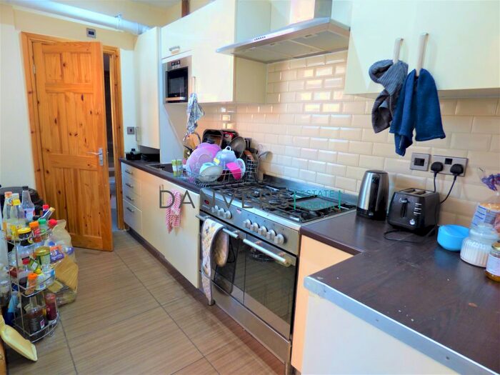 5 Bedroom Terraced House To Rent In Bruce Street, Leicester, LE3