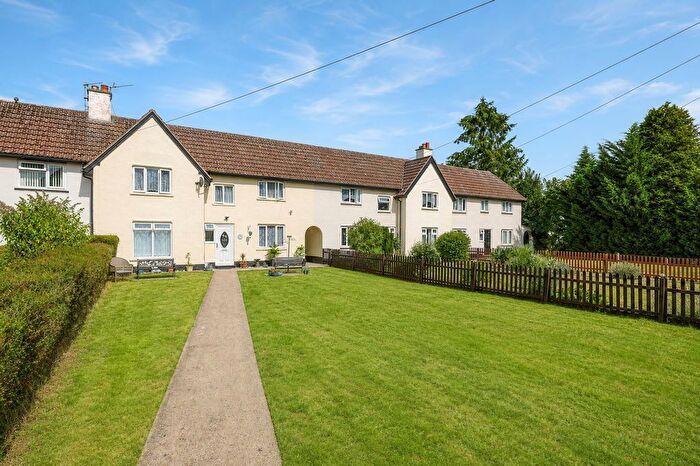 2 Bedroom Terraced House For Sale In Chapmans, Hemingford Abbots, Huntingdon, PE28