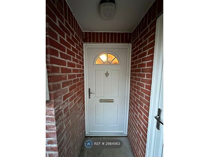 2 Bedroom Terraced House To Rent In Old Vicarage Close, Heathfield, TN21