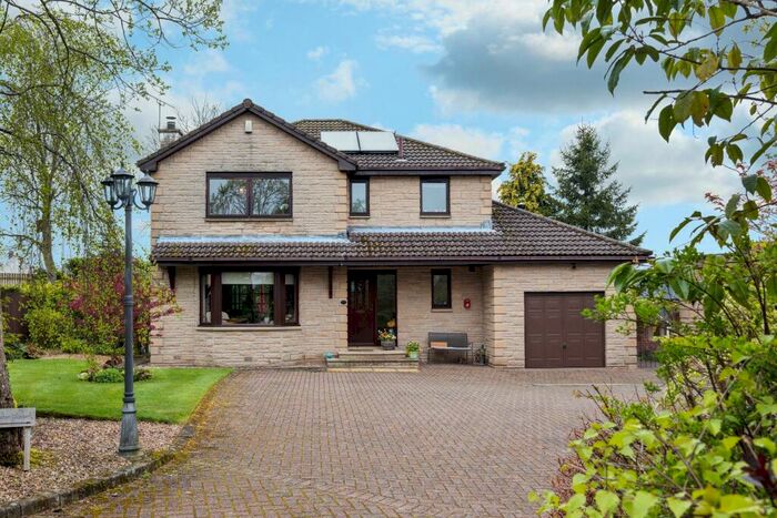 4 Bedroom Detached Villa For Sale In Deanston Gardens, Doune, Stirling, FK16