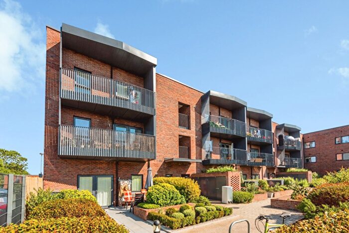 2 Bedroom Property For Sale In Harefields, Oxford, Oxfordshire, OX2