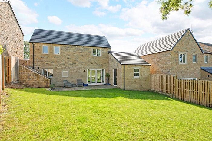 3 Bedroom Detached House For Sale In Old Beck Road, Silsden, Keighley, BD20