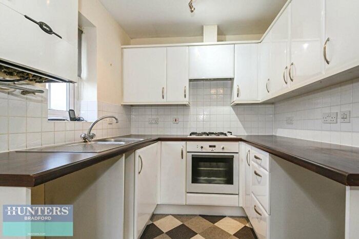1 Bedroom Flat To Rent In Chartwell Drive, West Yorkshire, Bradford, BD6