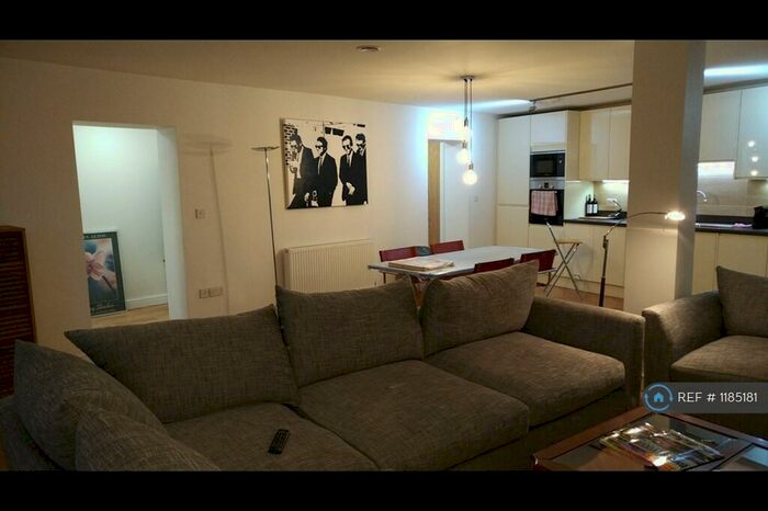 1 Bedroom Flat To Rent In Carver Street, Birmingham, B1