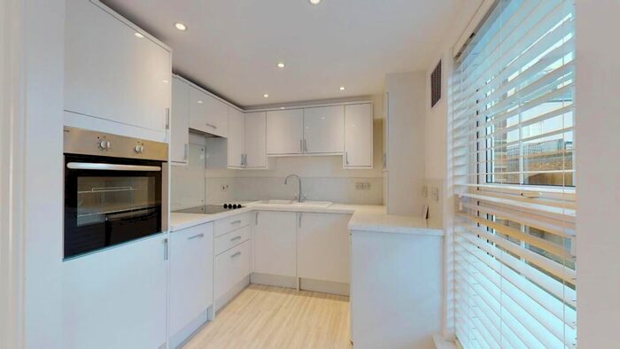 2 Bedroom Flat To Rent In York Street, Broadstairs, CT10