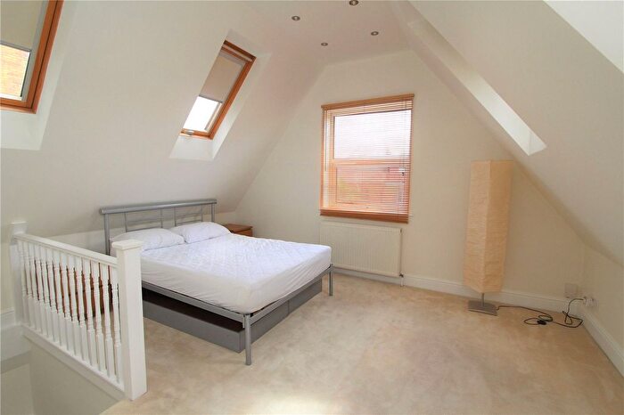 2 Bedroom Flat To Rent In Creffield Road, Ealing, London, Uk, W5