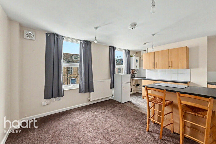 1 Bedroom Apartment To Rent In Waylen Street, Reading, RG1